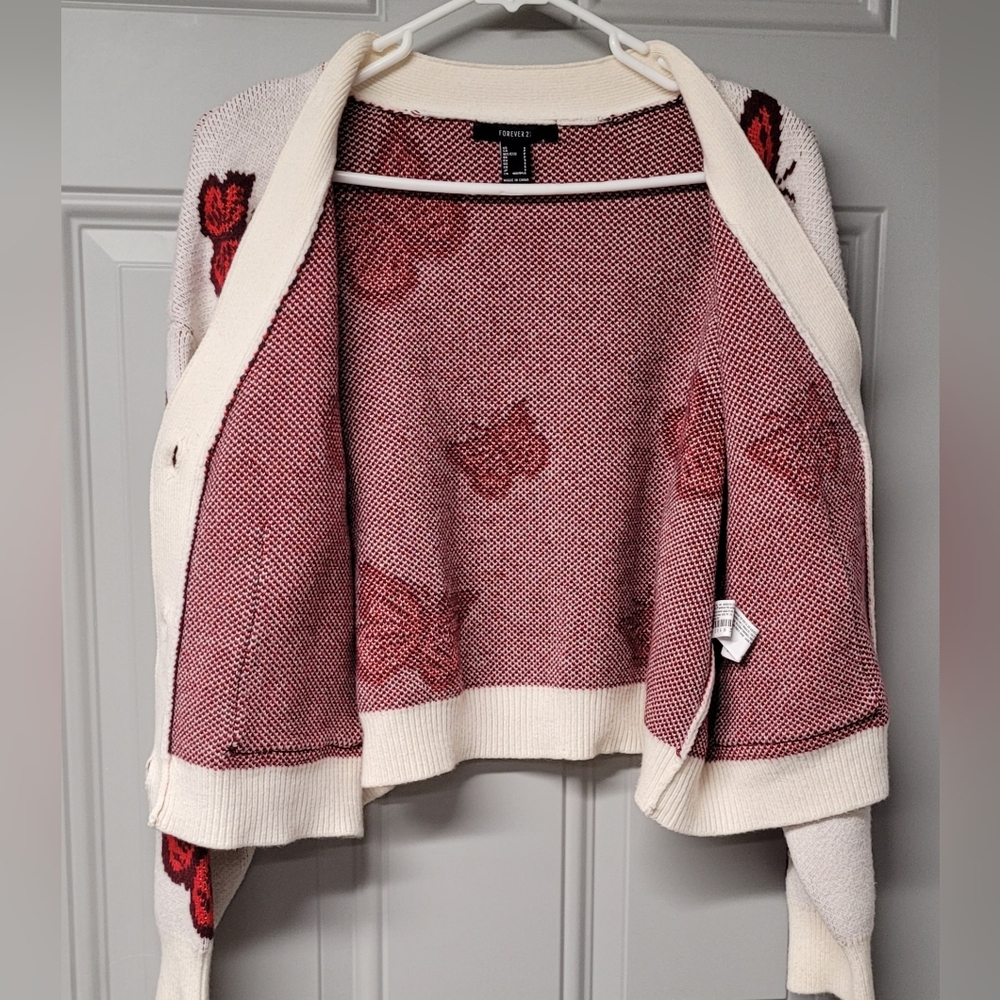 Forever 21 women's and junior's cardigan butterfly Small beige and red,  v-neck - Picture 5 of 8